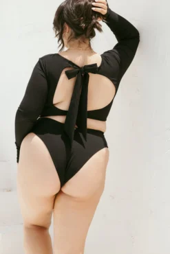 Siren Sweetheart Bikini Top - Black Rib 12 Siren Sweetheart Bikini Top - Black Rib -Popflex Store ArleneOutfit3 43000 Edit 913f8238 313c 4aff 83b2 02032ef951a3