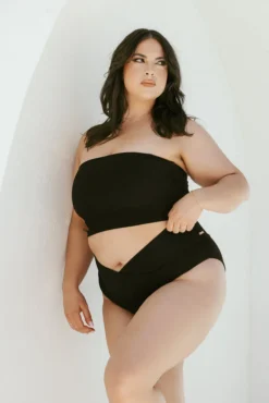 Sandbar Strapless Top - Black Rib -Popflex Store ArleneOutfit4 43664 Edit 207833ad 8af0 46be 9615 ae23b3d5ebc1