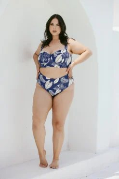 Boardwalk Bombshell Bikini Top - Blue Palm -Popflex Store ArleneOutfit6 44028 Edit 7bc2411b 485d 4c19 91bd 5b1816e114aa