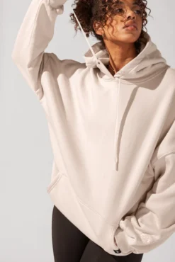 Long Cloud Hoodie - Blushing Beige -Popflex Store AysiaOutfit10 38866 Edit 2a1d8d09 46d7 4f02 9fa3 7f259d1ef8ee