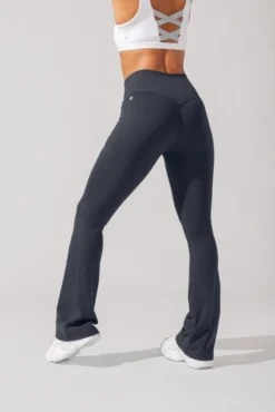 Crisscross Hourglass® Flared Leggings With Pockets - Smoky Navy -Popflex Store AysiaOutfit6 38180 Edit