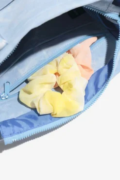 Sloane Tote - Cloud -Popflex Store BF PF BlueMarble ToteBag Scrunchie Pocket 632aa306 a6c4 46eb a5ab 48dcfa12951e