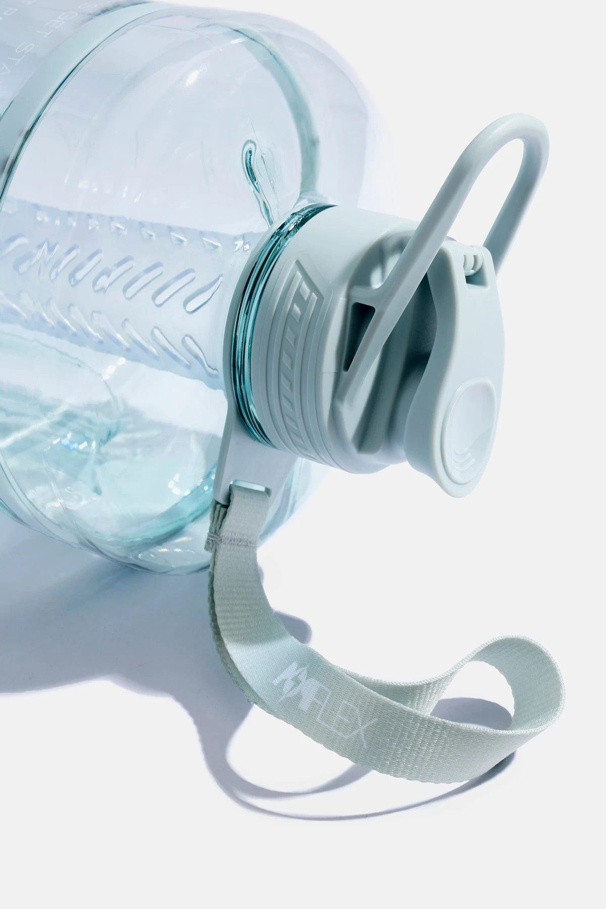 Ready Set Glow Gallon Timer Bottle With Fruit Infuser - Blue Terrazzo 4 Ready Set Glow Gallon Timer Bottle With Fruit Infuser - Blue Terrazzo - Image 4