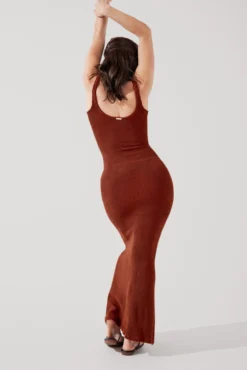 Hourglass Maxi Dress - Castaño Crinkle -Popflex Store BeachClubMaxiDress Castanocrinkle F1015 2477 Edit