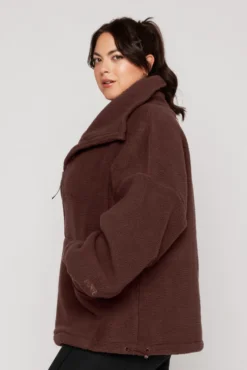 Big Hug Fleece Half Zip Sweater - Chocolate -Popflex Store BigHugFleeceHalfZipSweater Chocolate E1020 02666 Edit