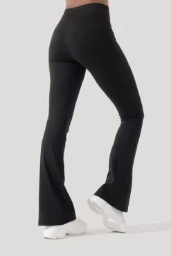 Crisscross Hourglass® Flared Leggings With Pockets - Black 20 Crisscross Hourglass® Flared Leggings With Pockets - Black -Popflex Store CCHG Flare C1030 2212