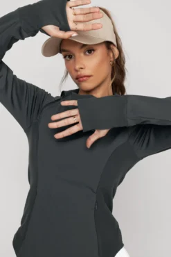 Chasing Pavements Mockneck Pullover - Raincloud 14 Chasing Pavements Mockneck Pullover - Raincloud -Popflex Store ChasingPavementsLongSleeveRunningTop CityGrey B1003 03291 Edit