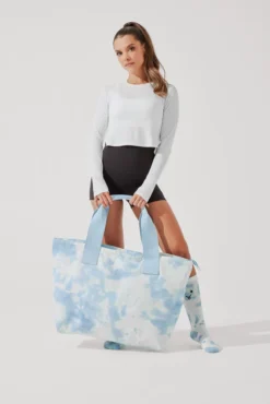 Superbag™ - Tie Dye Blue -Popflex Store FitsEverythingTote TieDyeBlue J1028 4437 Edit