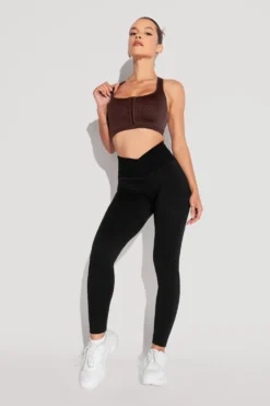 Crisscross Hourglass® Seamless Legging - Black -Popflex Store HookItUpCropTop FrenchRoast CCHGLeggings Black 0741 Edit