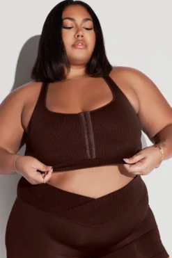 Hook It Up Seamless Bra - French Roast -Popflex Store HookItUpCropTop CCHGShorts FrenchRoast 2323 Edit