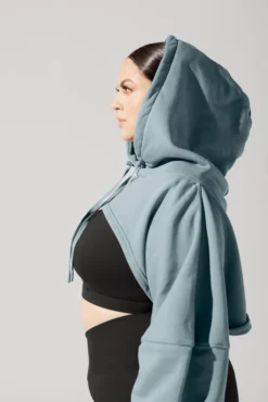 Cloud Shruggie - Vintage Blue -Popflex Store June7POPFLEXPhotoshootArleneOutfit20265 Edit 1 cf8e423d f641 4364 a2a5 9f27b08bc166