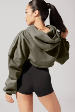 Cloud Shruggie - Olive Fatigue 13 Cloud Shruggie - Olive Fatigue -Popflex Store June7POPFLEXPhotoshootArleneOutfit21831 Edit 1 a0bc52ca 071c 4610 b4ea ec4b06609559