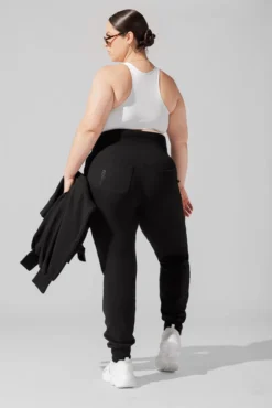 Ooey Gooey Jogger - Black -Popflex Store June7POPFLEXPhotoshootArleneOutfit22295 Edit 64e06244 1ffb 4ad7 a3f9 a4da07cec63e