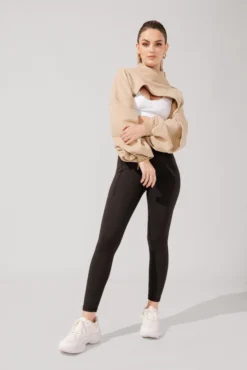 Mockneck Shruggie - Taupe -Popflex Store KayleeOutfit5 0608 Edit c307132e 900e 4731 9da1 4f4719bceb99