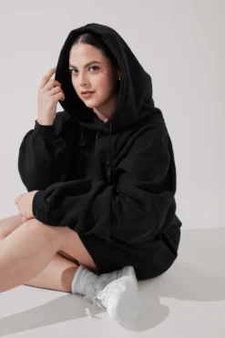 Long Cloud Hoodie - Black -Popflex Store LongCloudHoodie Black B1002 2680 Edit