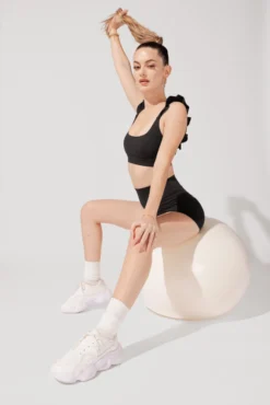 Romance Ruffle Bra - Black -Popflex Store OPF2620 Edit