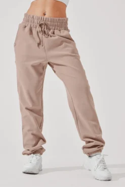 Ooey Gooey Sweatpant - Soft Beige -Popflex Store OoeyGooeySweatpants BalletSlipper C1021 3675 Edit