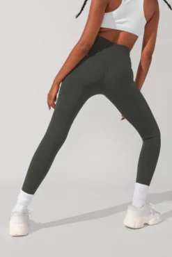 Cargo Leggings With Pockets (Pet Hair Resistant) - Forestwood -Popflex Store SamaraOutfit6 0582 Edit 09675e2d a26a 45c5 b9f1 abf3de13f2ff