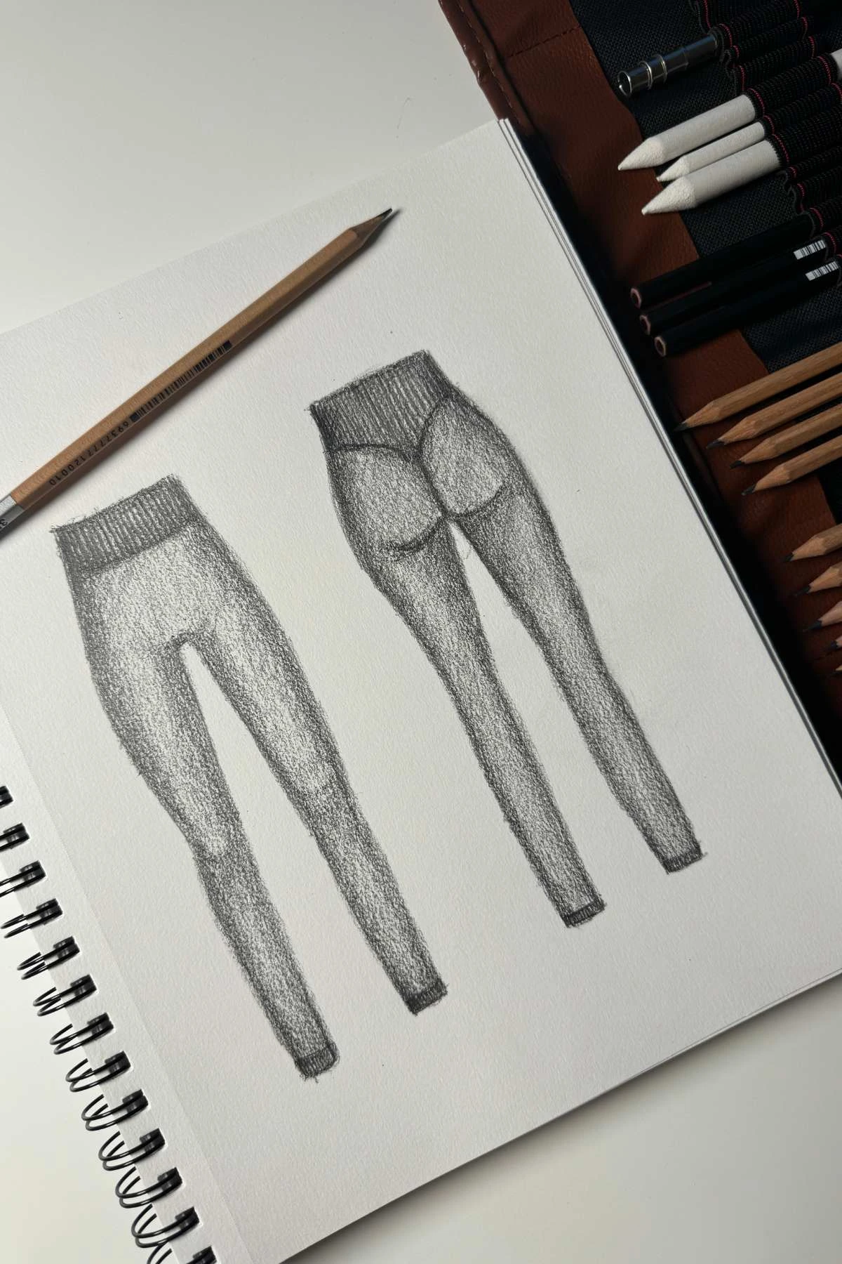 Supersculpt™ Seamless Leggings - Garnet 3 Supersculpt™ Seamless Leggings - Garnet - Image 3