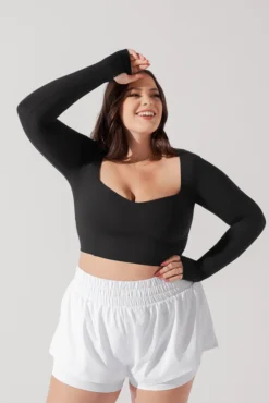 Sweetheart Long Sleeve Crop Top - Black -Popflex Store SoHoSweetheartLongSleeveCropTop Black B1008 0843 Edit
