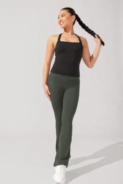 Audrey Tank - Black -Popflex Store SophiaOutfit8 38586 Edit