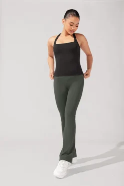 Audrey Tank - Black -Popflex Store SophiaOutfit8 38587 Edit