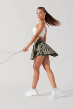 Ace ‘em Pleated Skort - Rustic Olive 13 Ace ‘em Pleated Skort - Rustic Olive -Popflex Store VensusSkort RusticOlive H1002 0964 Edit 1