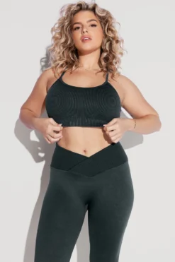 What's The Scoop Seamless Bra - Magical Forest 11 What's The Scoop Seamless Bra - Magical Forest -Popflex Store What stheScoopBra CCHGLegging MagicalForest 0671 Edit