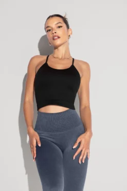 What's The Scoop Seamless Crop Tank - Black -Popflex Store What stheScoopTank Black SSLeggings vintageindigo 0886 Edit