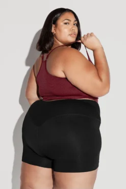 What's The Scoop Seamless Crop Tank - Garnet -Popflex Store What stheScoopTank Garnet 1665 Edit