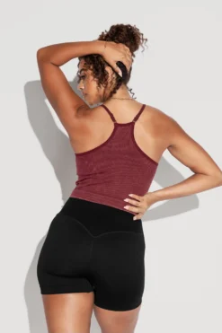 What's The Scoop Seamless Crop Tank - Garnet -Popflex Store What stheScoopTank Garnet SSShorts Black 0913 Edit