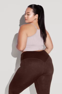 What's The Scoop Seamless Crop Tank - Smoky Lilac -Popflex Store What stheScoopTank SmokyLilac CCHGLeggings FrenchRoast 1689 Edit